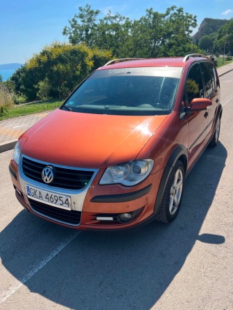 VW Touran 2.0