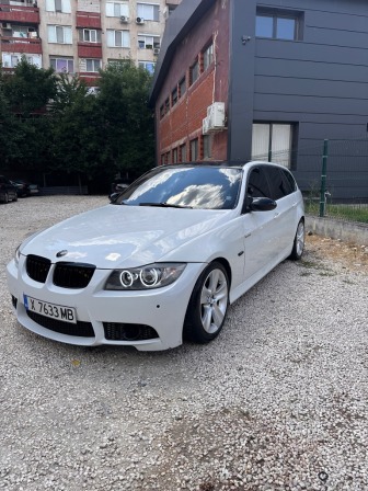 BMW 330 3000