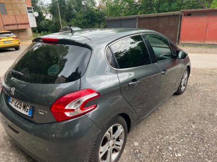 Peugeot 208 1.6 HDI