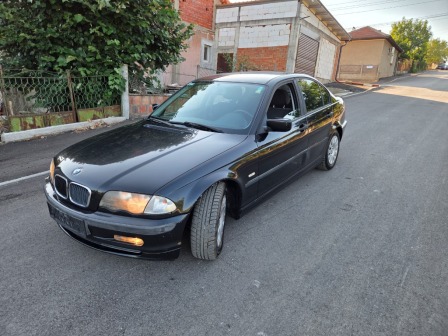 BMW 318 1.8 118к.с