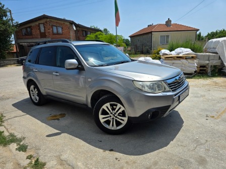 Subaru Forester 2.0R 150hp AT