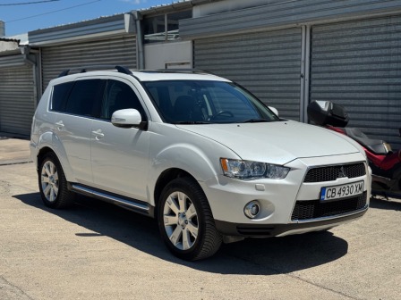 Mitsubishi Outlander 2.2 Automat