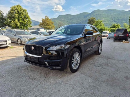 Jaguar F-Pace 3.0D NAVI ITALY