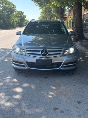 Mercedes-Benz C 220 2.2