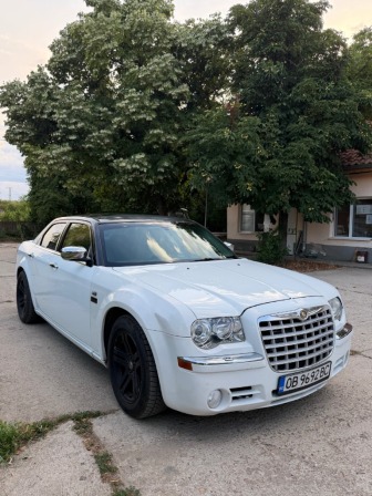 Chrysler 300C 5.7 HEMI
