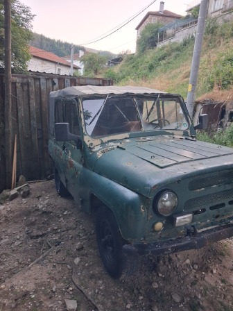 UAZ 469