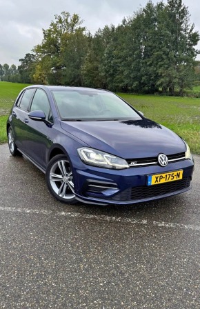 VW Golf 7.5 3x R-Line