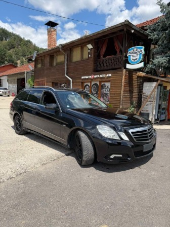 Mercedes-Benz E 250 2.2cdi