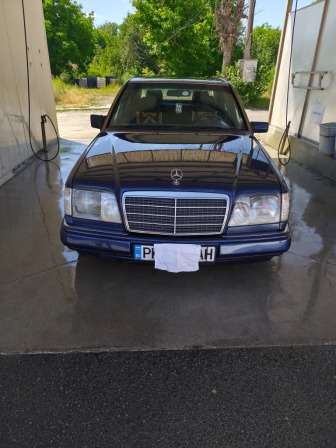 Mercedes-Benz 124 124 E 2.5TD