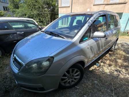 Opel Zafira 7 места