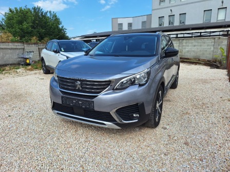 Peugeot 5008 1.6d*Автомат-7м