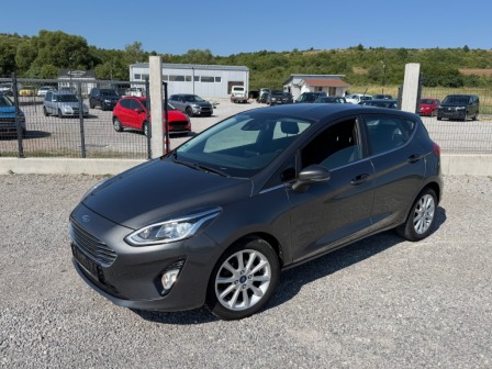 Ford Fiesta TITANIUM LED
