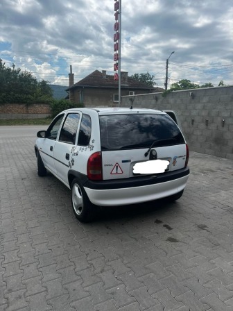 Opel Corsa 1.0