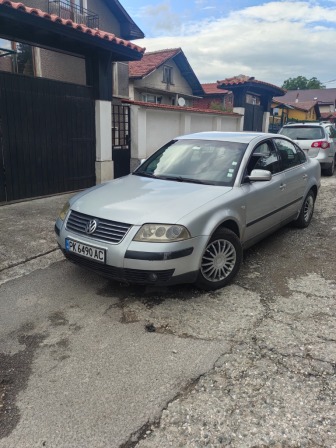 VW Passat 1.6 бензин