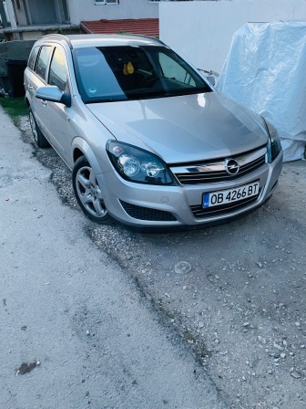 Opel Astra 1.9 CDTI