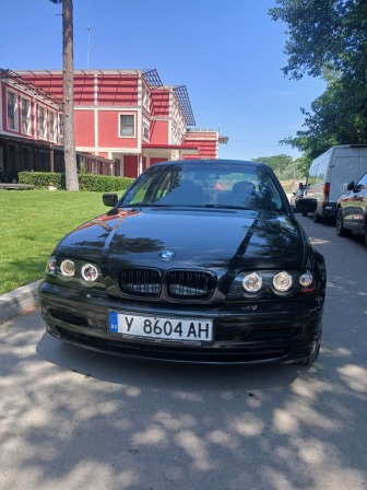 BMW 320 2.0d
