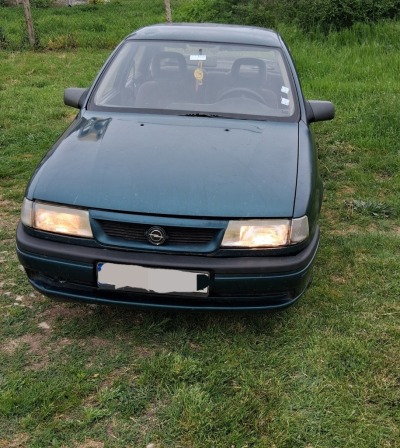 Opel Vectra 1.8S