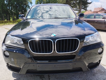 BMW X3 2.0D 238000km