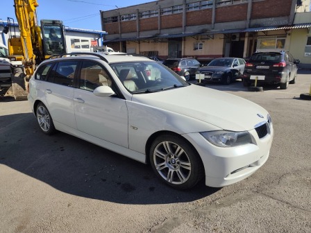 BMW 320 Automatic