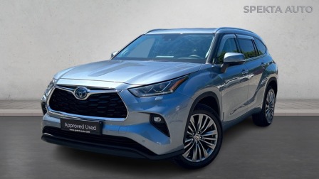 Toyota Highlander Месечна вноска от 580 €, Гаранция до 06.2031