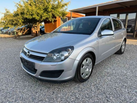 Opel Astra 1.4i 90kc