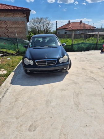Mercedes-Benz C 200 Benzin c200