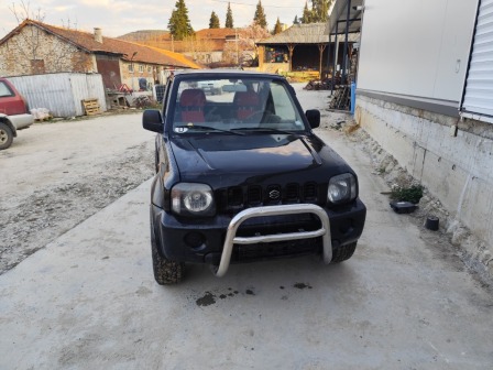 Suzuki Jimny 1,3. 82