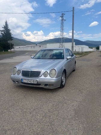 Mercedes-Benz E 320 3.2 cdi