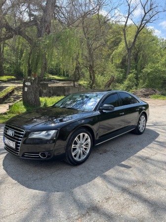Audi A8 4.2 FSI