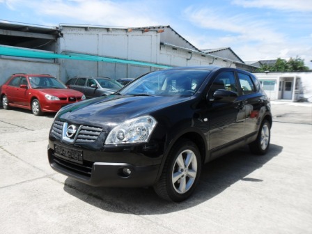 Nissan Qashqai 2,0i-4x4-ITALY-