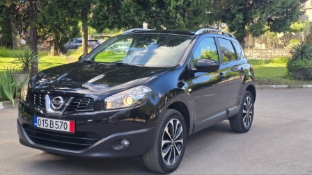 Nissan Qashqai 2.0i ШВЕЙЦАРИЯ