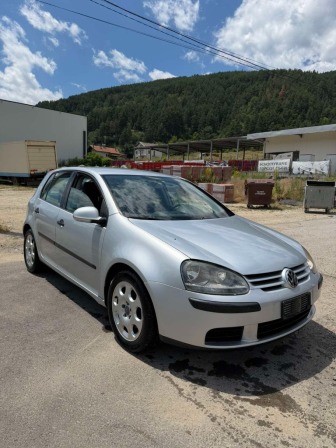 VW Golf 2.0