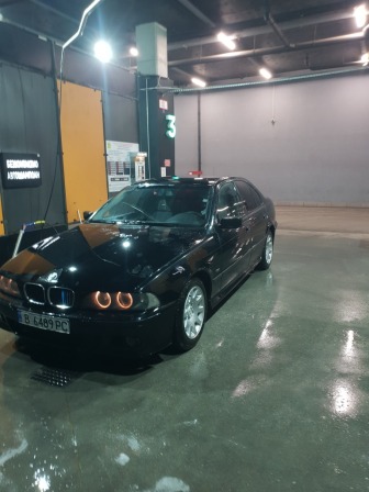 BMW 525 200++