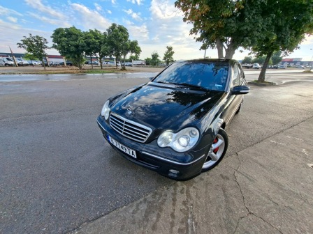 Mercedes-Benz C 320 cdi face