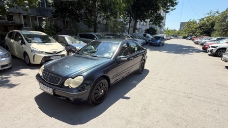 Mercedes-Benz C 220 220cdi