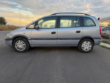 Opel Zafira 2.0d 6+1 100к.с
