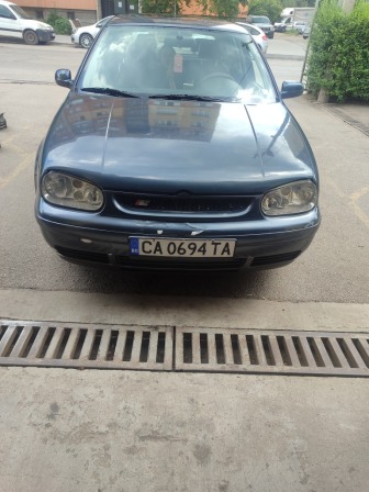 VW Golf 2.3 v 5
