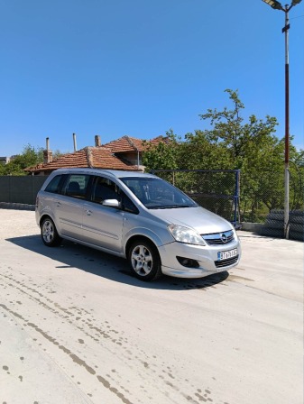 Opel Zafira 1.9 CDTi