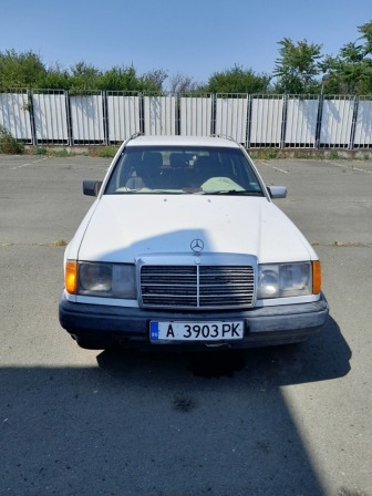 Mercedes-Benz 250
