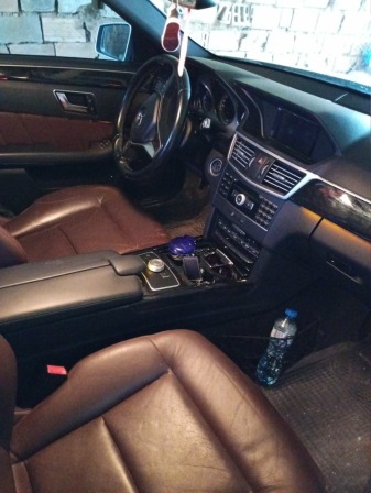 Mercedes-Benz E 300