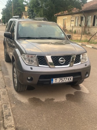 Nissan Pathfinder 2.5