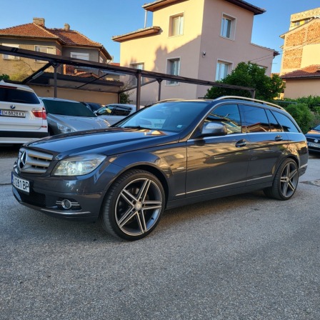 Mercedes-Benz C 320 Avangard