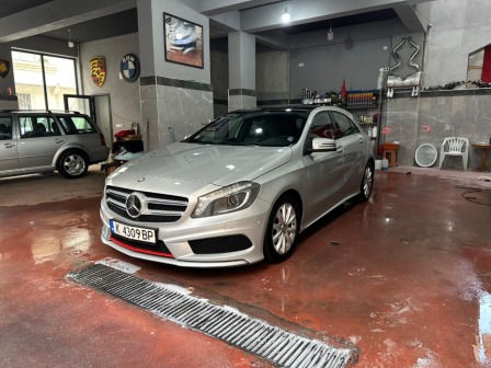 Mercedes-Benz A 180