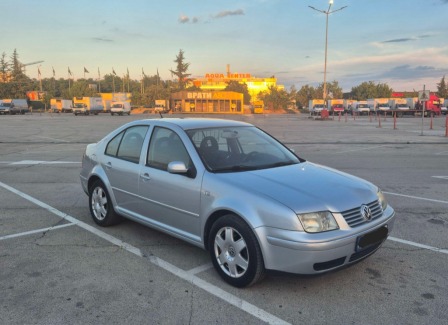 VW Bora