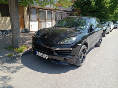 Porsche Cayenne 3.0, 245k.c.