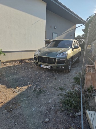 Porsche Cayenne 4.8