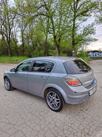 Opel Astra 1.7