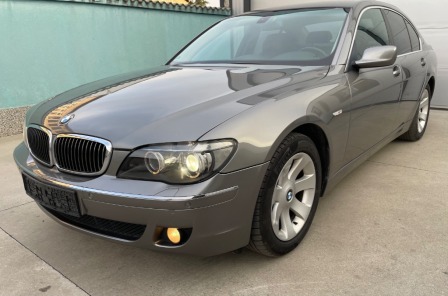 BMW 740 i