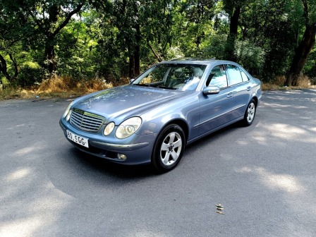 Mercedes-Benz E 220 Elegance
