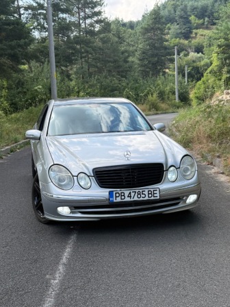 Mercedes-Benz E 320 3.2 CDI